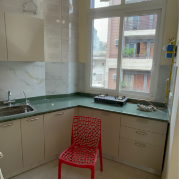 Kitchen in 1 BHK Builder Floor at South Extension I – for Rent