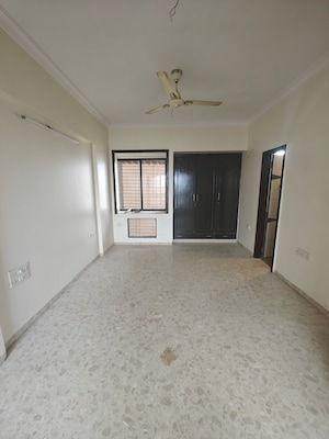 Room in 2 BHK Apartment at Akshar Shreeji Heights, Seawoods – for Sale