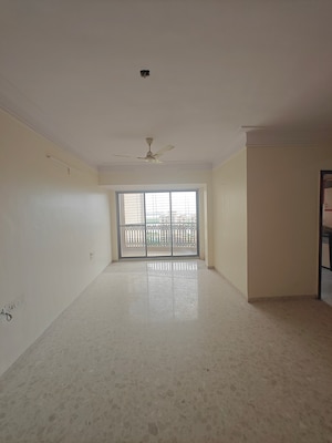 Room in 2 BHK Apartment at Akshar Shreeji Heights, Seawoods – for Sale