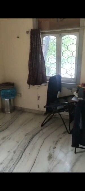 Gym in 2 BHK Apartment at Ghatkopar East – for Rent