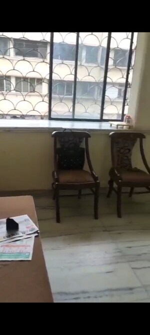 Team Area in 2 BHK Apartment at Ghatkopar East – for Rent