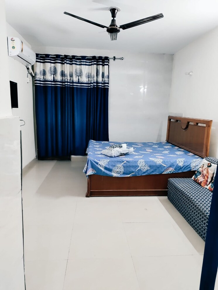Bedroom, penta-homes 1 Bedroom 650 Sq.Ft. Apartment In Vip Road Zirakpur 9208605