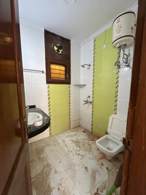 Bathroom in 2.5 BHK Independent House at Sector 23 – for Rent