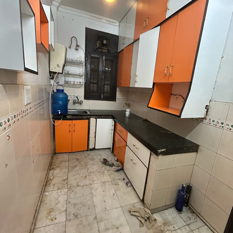 Team Area, kotla mubarakpur 3 Bedroom 900 Sq.Ft. Builder Floor In Kotla Mubarakpur Delhi 9208621