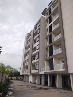2 BHK + Pooja Room Apartment For Sale in Vidhan Sabha Marg
