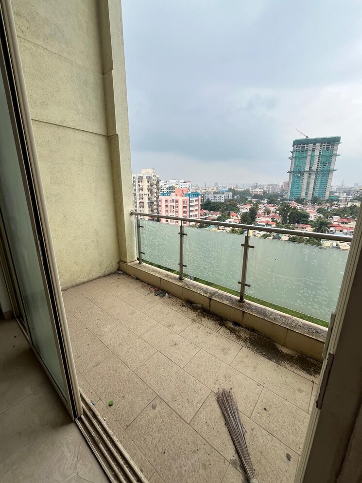 Balcony, rahatani 3 Bedroom 1680 Sq.Ft. Apartment In Rahatani Pune 9208642