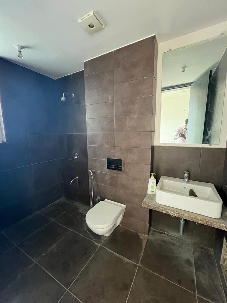 Washroom, rahatani 3 Bedroom 1680 Sq.Ft. Apartment In Rahatani Pune 9208642