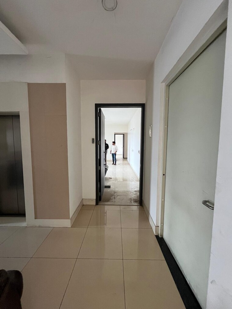 Lobby, rahatani 3 Bedroom 1680 Sq.Ft. Apartment In Rahatani Pune 9208642