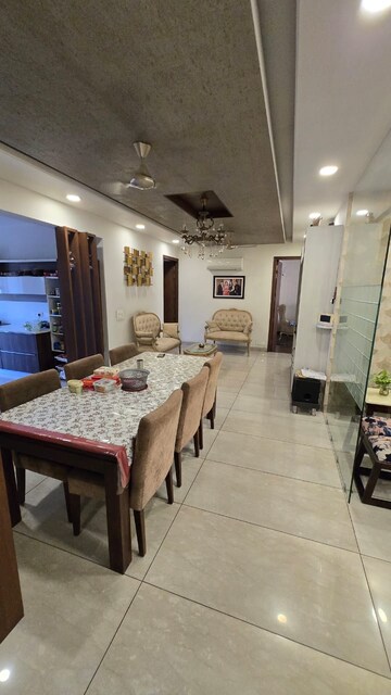 Team Area in 3 BHK Apartment at Sushma Crescent, Dhakoli – for Rent