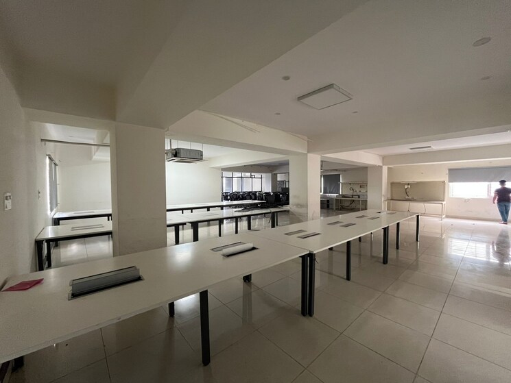 Team Area, kalyan nagar Commercial Office Space 3000 Sq.Ft. In Kalyan Nagar Bangalore 9208651