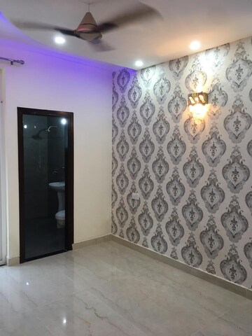 Room in 3 BHK Apartment at Golden Sand Apartments, Dhakoli – for Rent