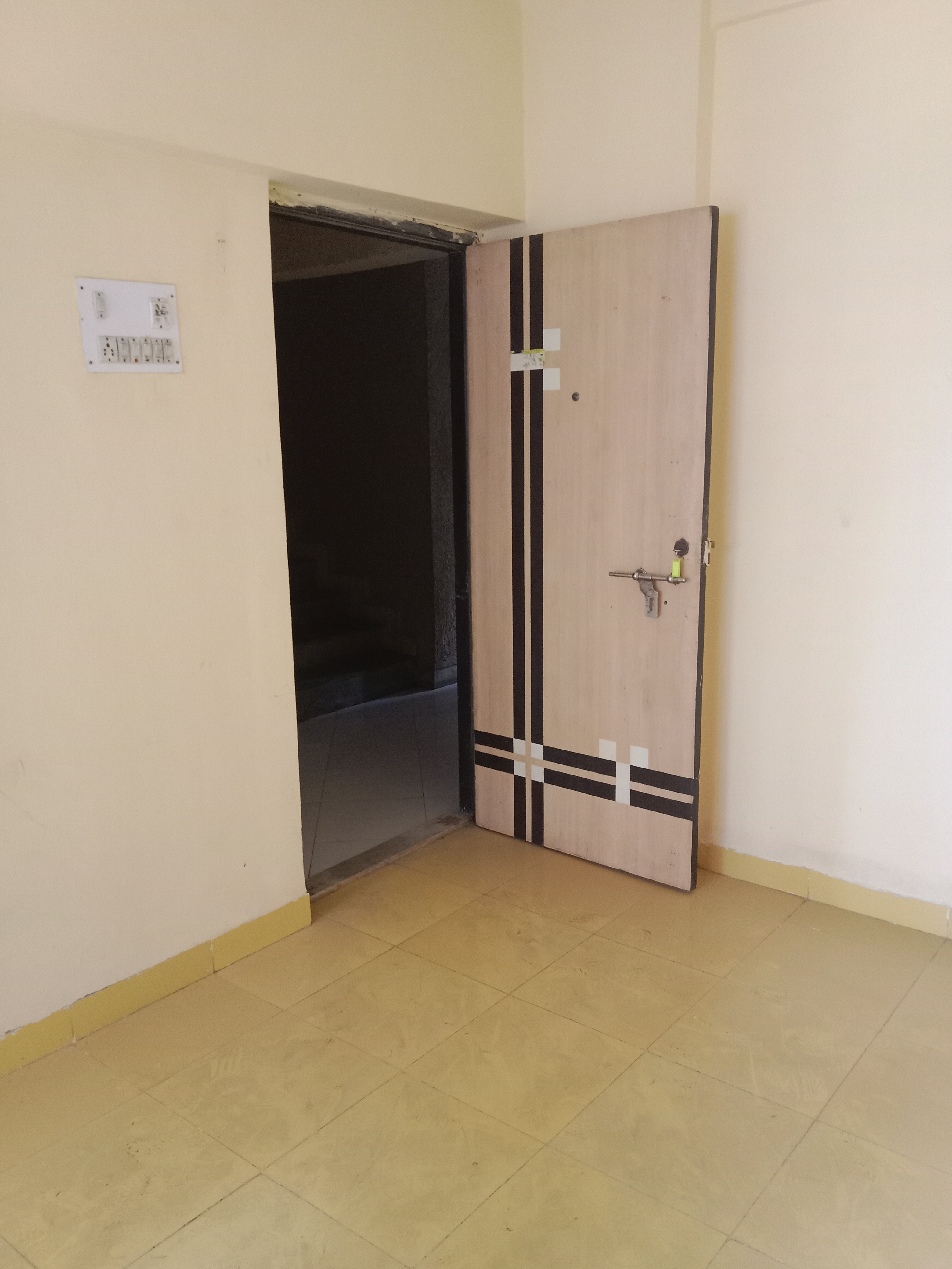 1 BHK Apartment For Rent in Rashmi Star City