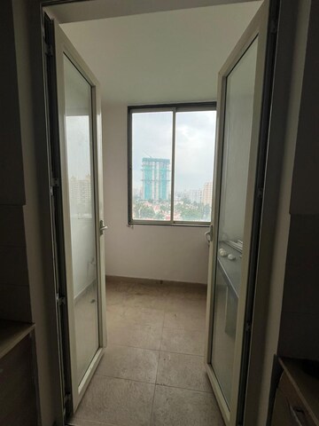 Utility Room in 3 BHK Apartment at Rahatani – for Rent