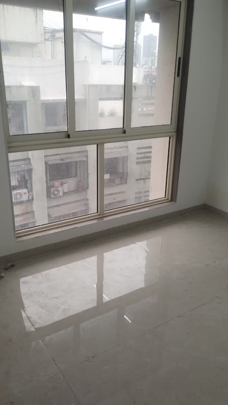 Kitchen, ami-vini-solitaire 2 Bedroom 600 Sq.Ft. Apartment In Dahisar West Mumbai 9208678