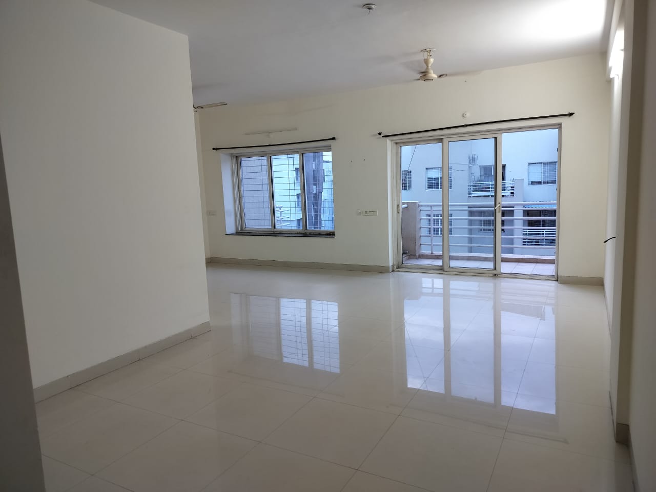 3 BHK Apartment For Rent in 3 Bhk Flat For Rent In mi