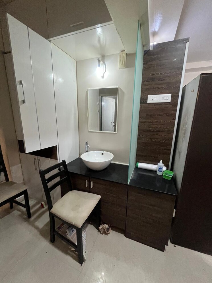 Team Area, vanaraji-heights 3.5 Bedroom 1600 Sq.Ft. Apartment In Kothrud Pune 9208691