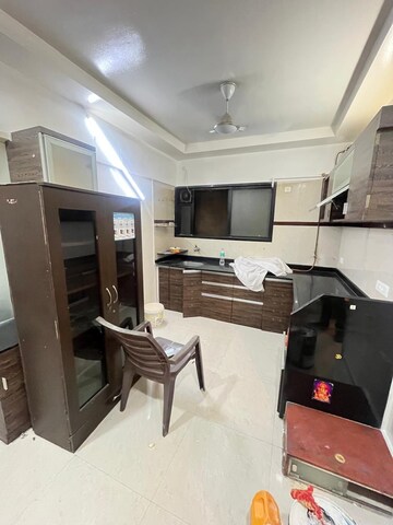 Team Area in 3.5 BHK Apartment at Vanaraji Heights, Kothrud – for Rent