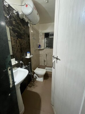 Bathroom in 3.5 BHK Apartment at Vanaraji Heights, Kothrud – for Rent