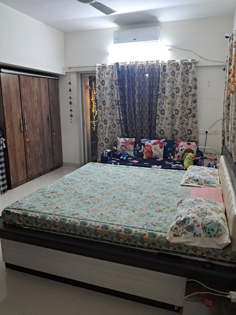 Master Bedroom, mirchandani-palms 2 Bedroom 1250 Sq.Ft. Apartment In Rahatani Pune 9208695