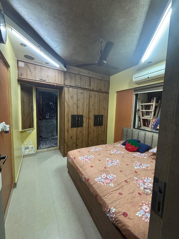 Bedroom, safa-marwah-tower 2 Bedroom 500 Sq.Ft. Apartment In Mazgaon Mumbai 9208700