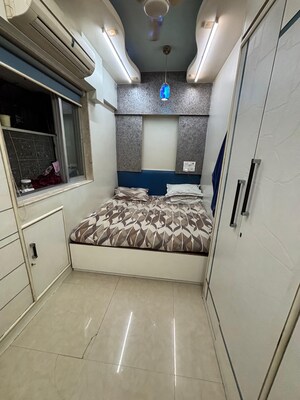 Bedroom in 2 BHK Apartment at Safa Marwah Tower, Mazgaon – for Sale