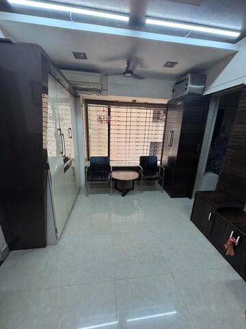 Team Area in 2 BHK Apartment at Safa Marwah Tower, Mazgaon – for Sale