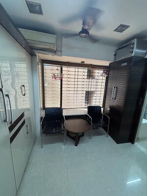 Team Area in 2 BHK Apartment at Safa Marwah Tower, Mazgaon – for Sale