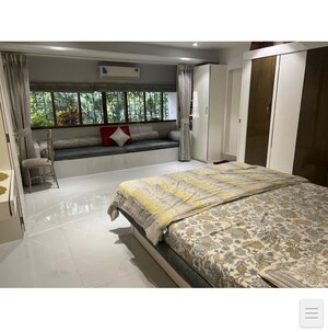 Bedroom in 4 BHK Apartment at Juhu Scheme, Juhu – for Rent