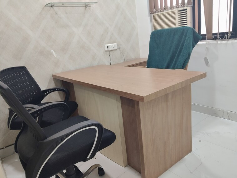 Team Area, netaji subhash place Commercial Office Space 778 Sq.Ft. In Netaji Subhash Place Delhi 9208712