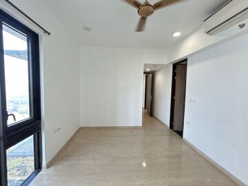 Room in 3 BHK Apartment at Lodha The Park, Worli – for Sale