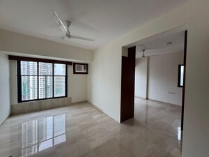 Room in 3 BHK Apartment at Chaitanya Tower, Prabhadevi – for Sale