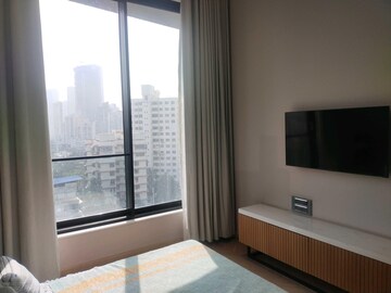 Room in 3 BHK Apartment at Suraj The Palette, Dadar West – for Sale