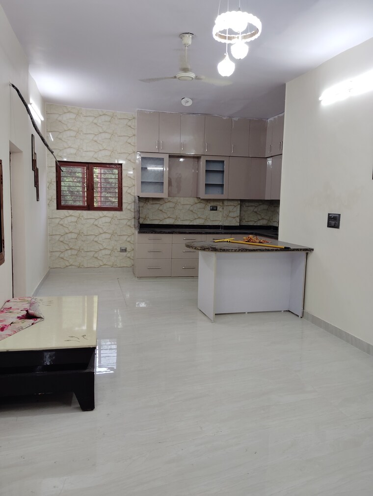 Kitchen, madhur-apartment 2 Bedroom 950 Sq.Ft. Apartment In Paschim Vihar Delhi 9208797