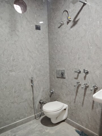 Bathroom in 2.5 BHK Apartment at Navbharat Apartments, Paschim Vihar – for Rent
