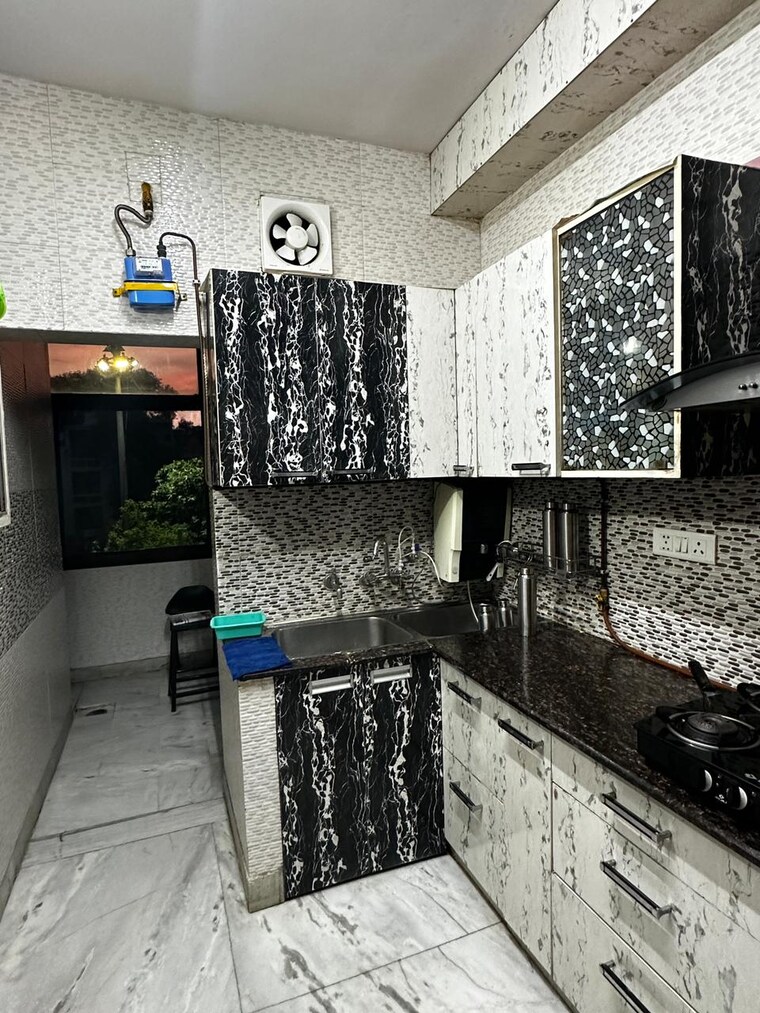 Kitchen, jahaz-apartments 2 Bedroom 1000 Sq.Ft. Apartment In Paschim Vihar Delhi 9208804