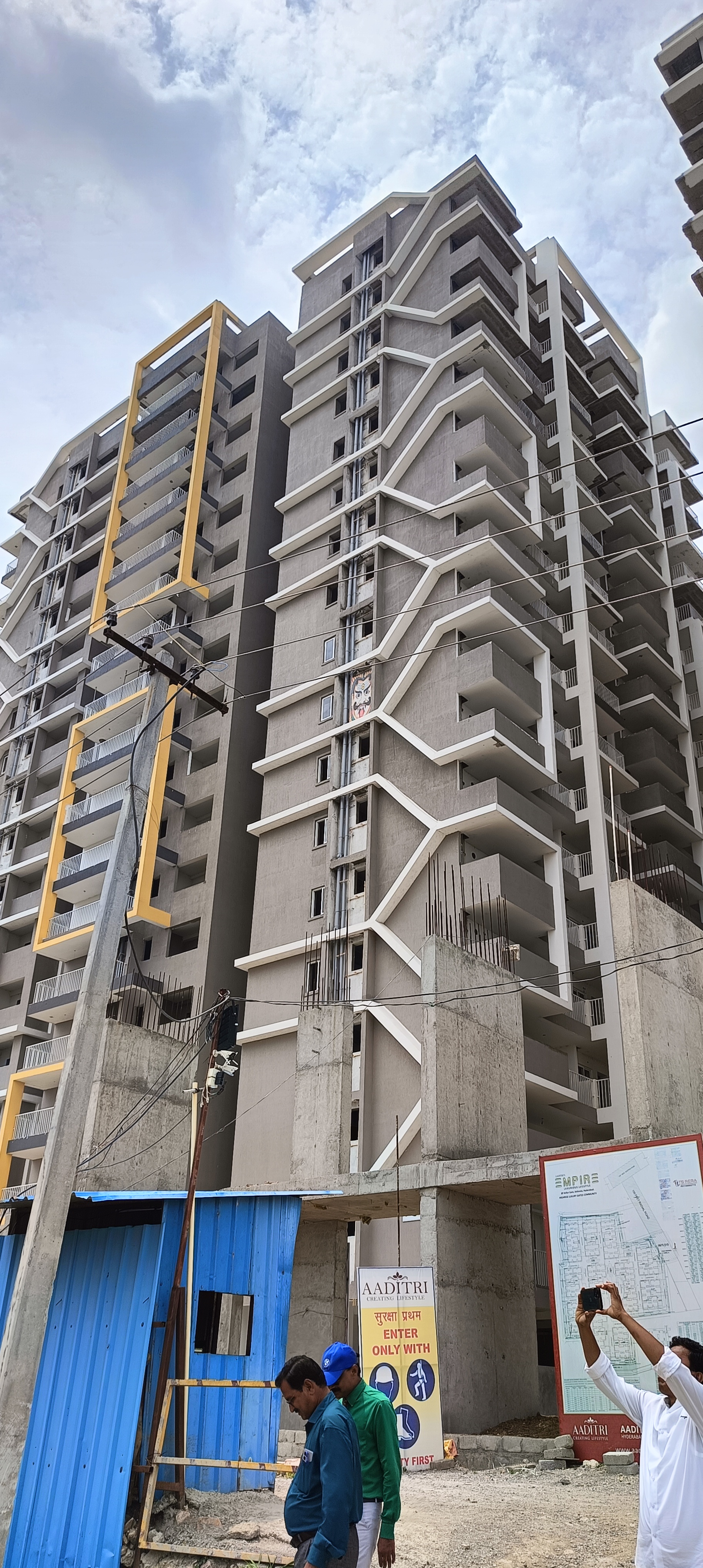 2 BHK + Study Room 1125 Sq.Ft. Apartment in Aaditris Empire Apartments