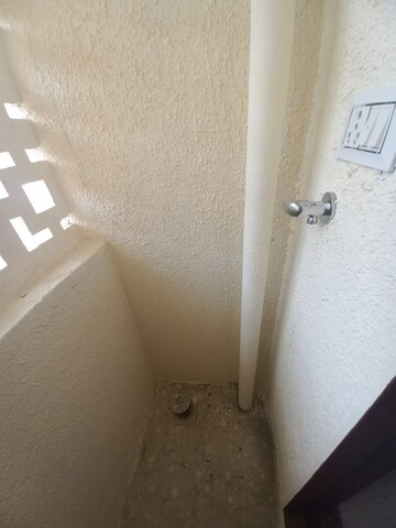 Bathroom in 2 BHK Apartment at New Anand Park CHS, Wagle Industrial Estate – for Rent