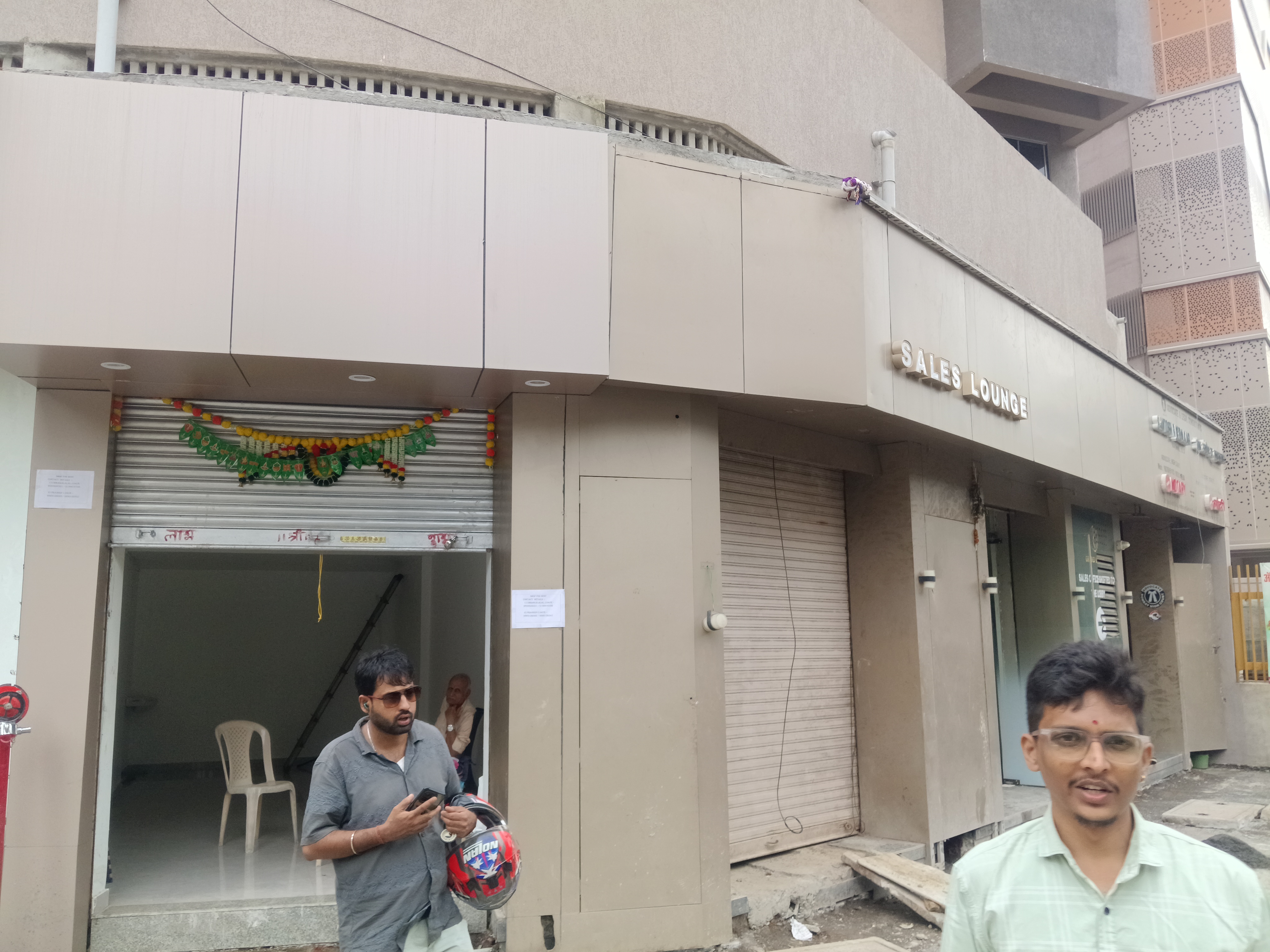 Retail Shop For Rent in Anmol CHS Dadar
