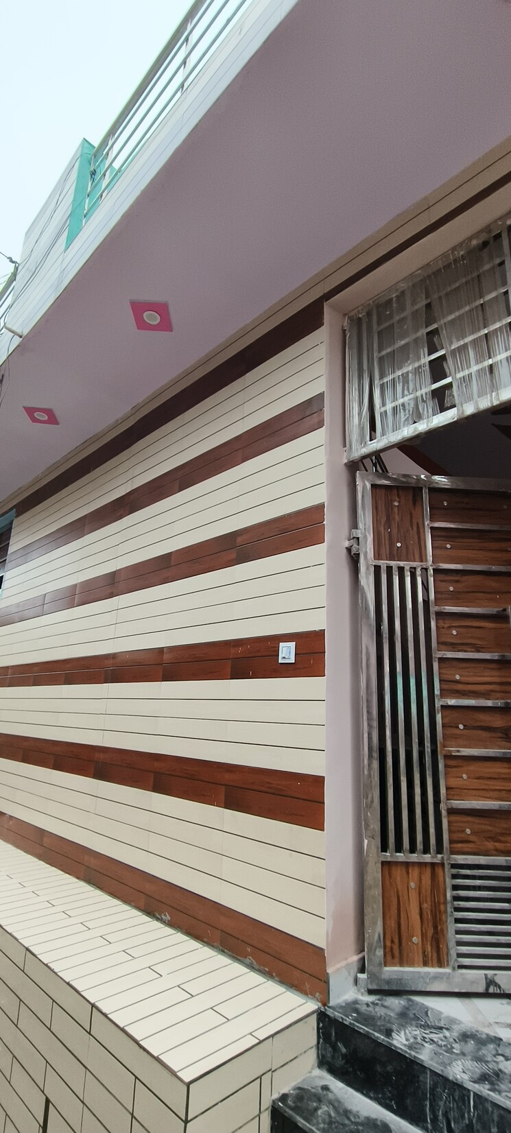 Balcony, nangla-enclave 2 Bedroom 62 Sq.Yd. Independent House In Sector 51 Faridabad 9208866