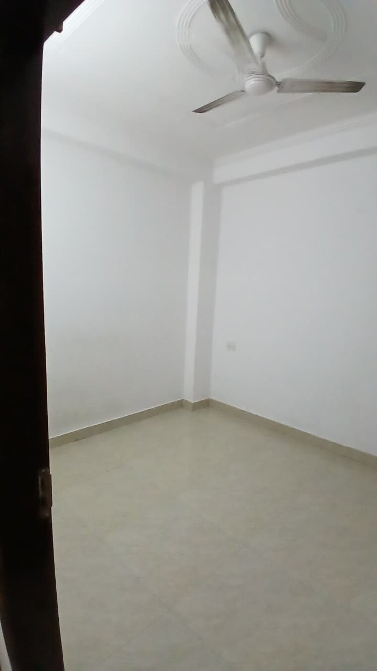 Room, chattarpur 2 Bedroom 850 Sq.Ft. Builder Floor In Chattarpur Delhi 9208879