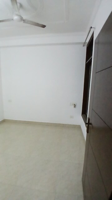 Bedroom in 2 BHK Builder Floor at Chattarpur – for Rent