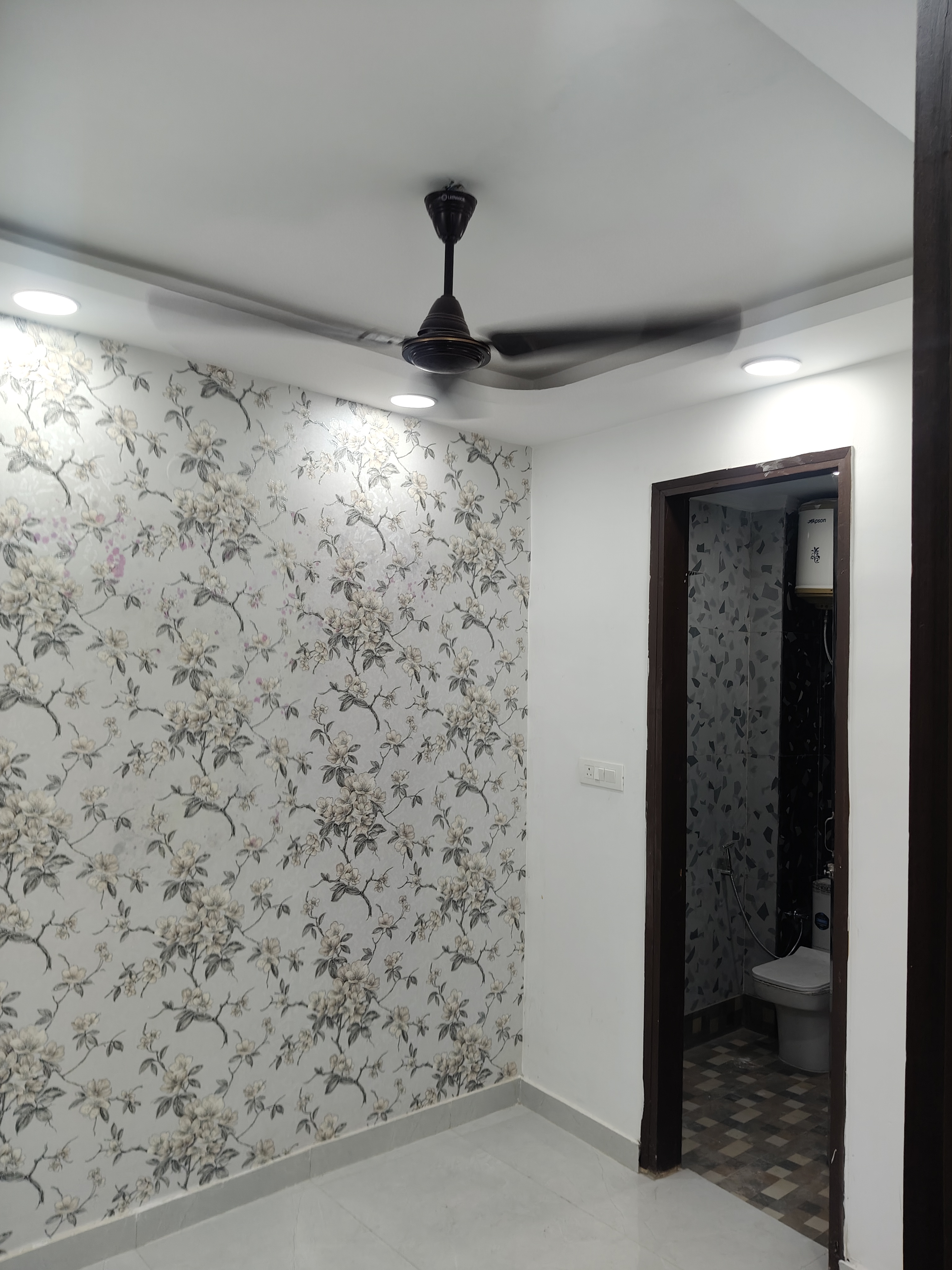 1 BHK Builder Floor For Rent in Govindpuri 