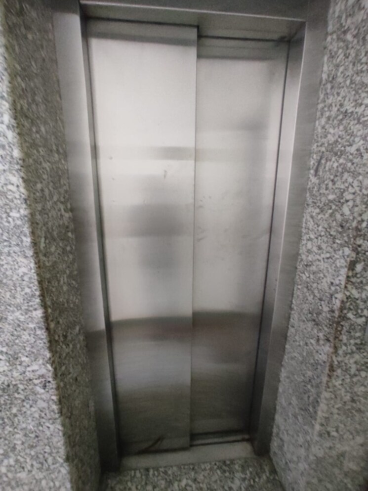 undefined, gomti nagar 6+ Bedroom 2450 Sq.Ft. Villa In Gomti Nagar Lucknow 9208914