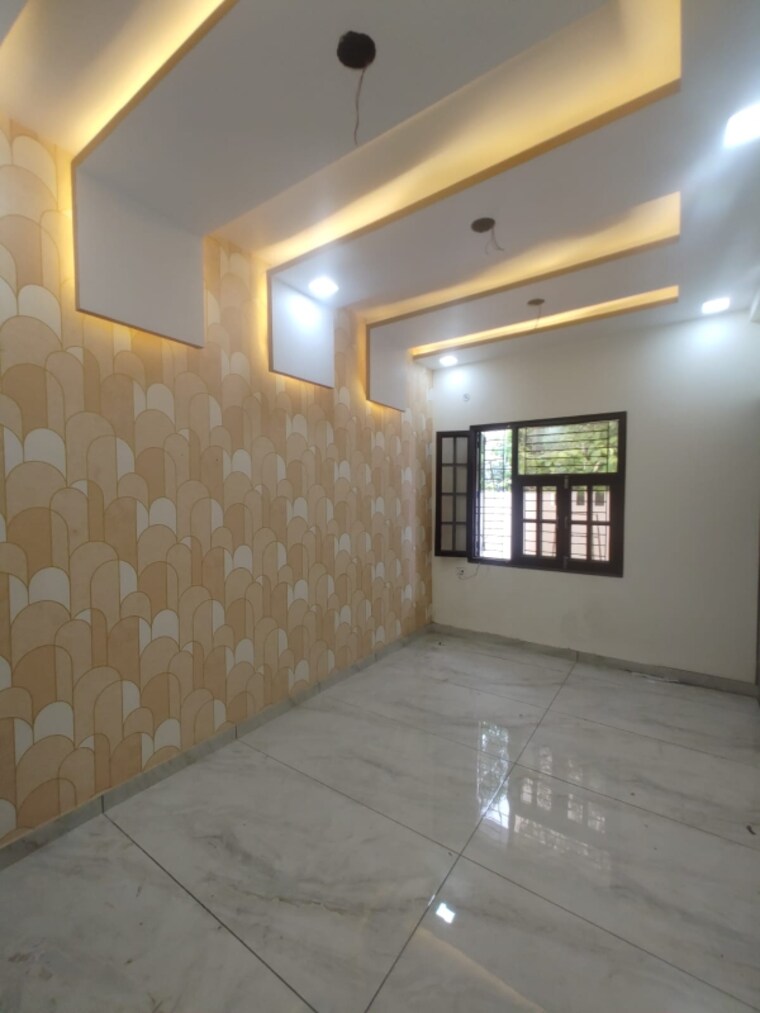 Room, gomti nagar 6+ Bedroom 2550 Sq.Ft. Villa In Gomti Nagar Lucknow 9208918