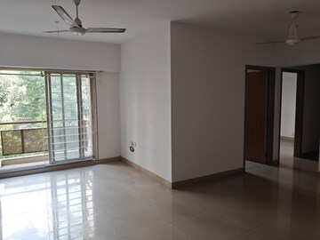 Room in 2 BHK Apartment at Ashar Residency, Pokhran Road No Two – for Rent