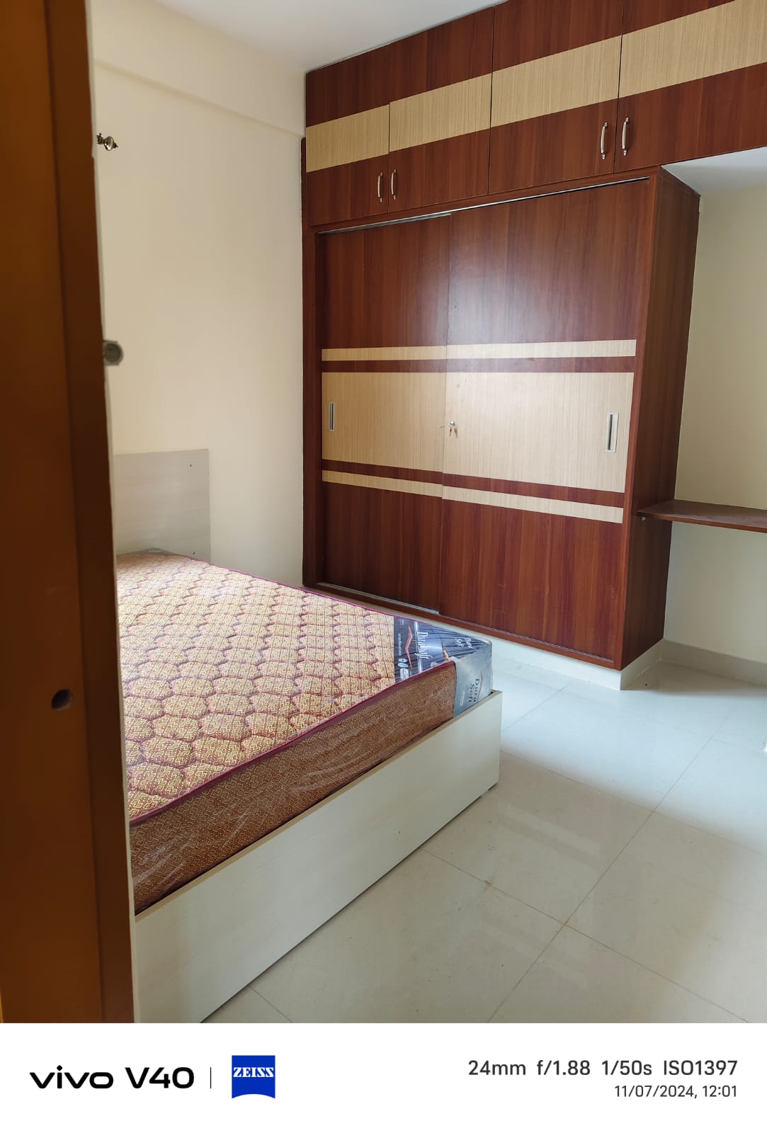1 BHK Apartment For Rent in Kr Enclave