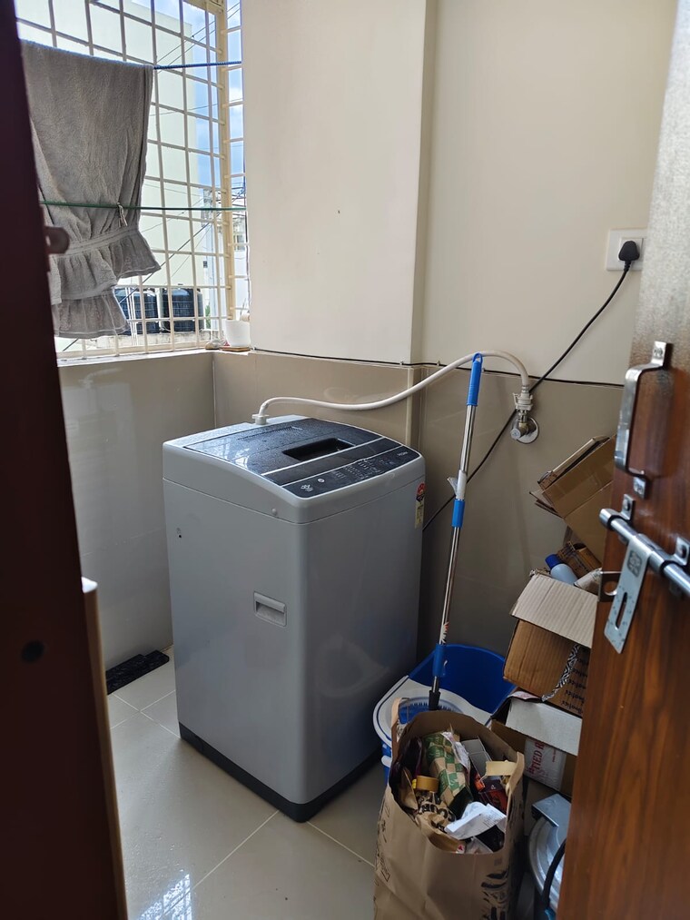 Team Area, halasuru 1 Bedroom 500 Sq.Ft. Apartment In Halasuru Bangalore 9208950