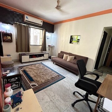 Living Room in 1 BHK Apartment at Mantri Park, New Madha Colony – for Rent
