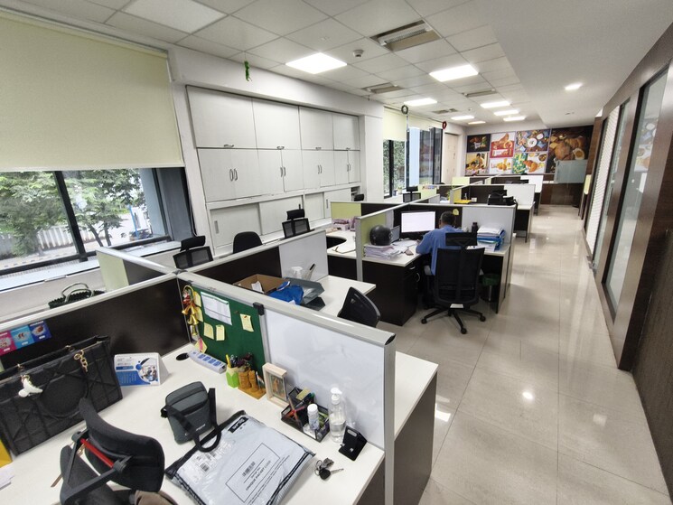 Team Area, magarpatta-city-pentagon Commercial Office Space in IT/SEZ 28000 Sq.Ft. In Hadapsar Pune 9208978