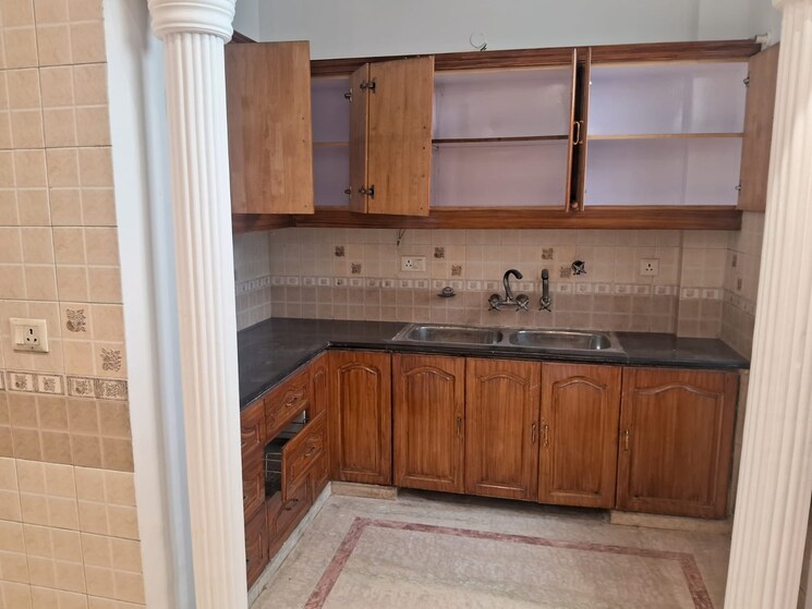 Kitchen, sector 122 6+ Bedroom 360 Sq.Mt. Independent House In Sector 122 Noida 9209010